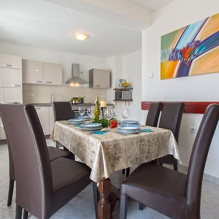Apartment Marty Цриквеница Экстерьер фото