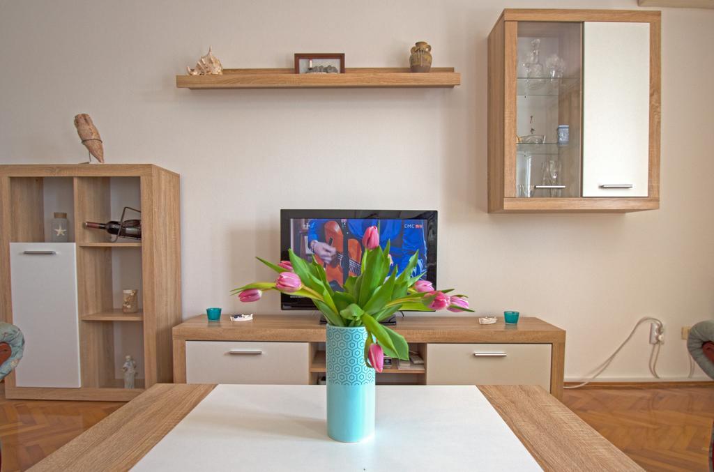 Apartment Marty Цриквеница Экстерьер фото
